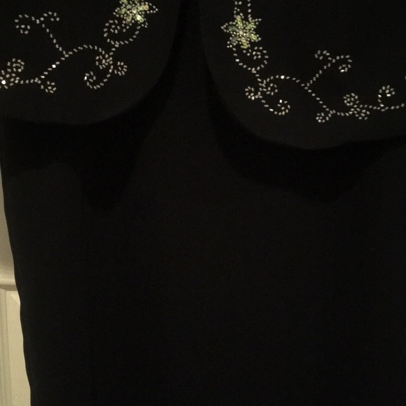 Ladies 3pc suit - Picture 5 of 6